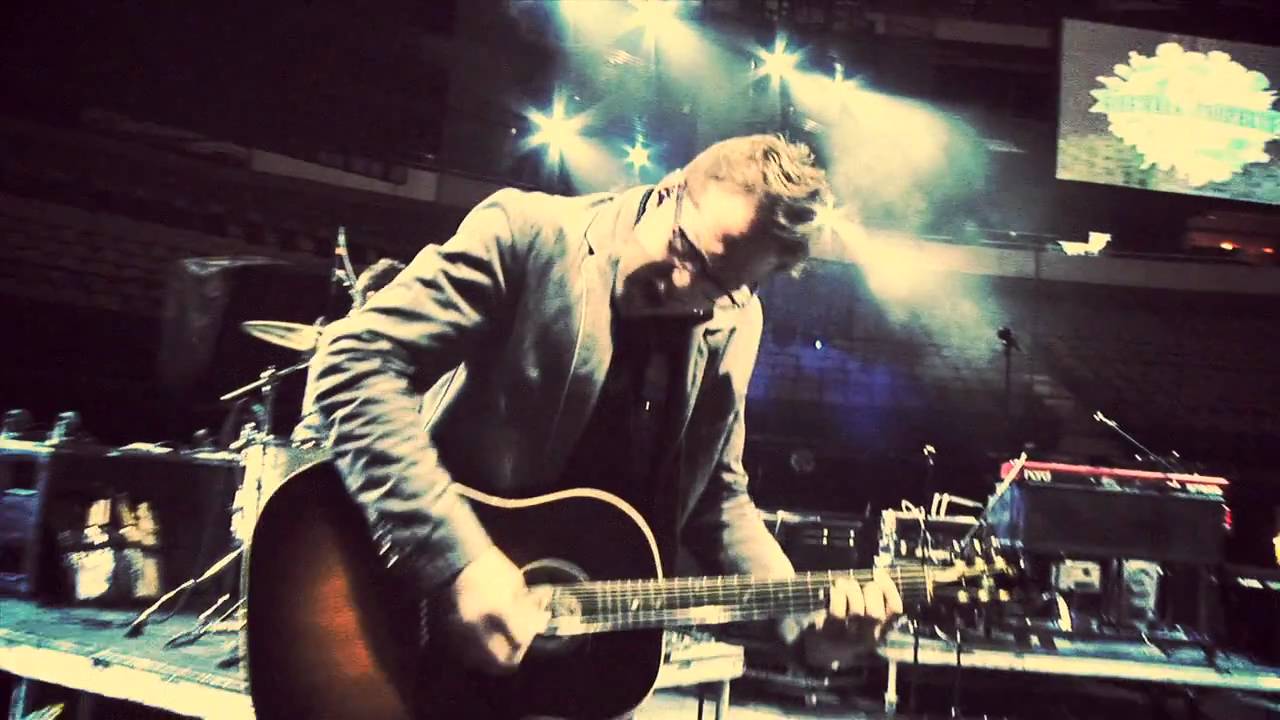 You Love Me Anyway – Sidewalk Prophets